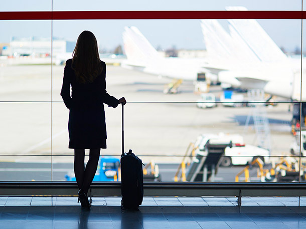How far is the Kansas City International Airport from Chateau Avalon?